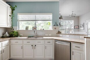 5517 Fort Benton Dr in Austin, TX - Building Photo