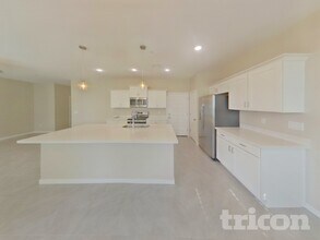 1330 N Parkcrest in Mesa, AZ - Building Photo - Building Photo