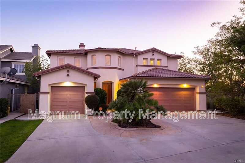 26775 Lemon Grass Way in Murrieta, CA - Building Photo