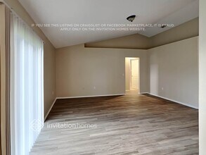 122 Oak Run Dr in Lakeland, FL - Building Photo - Building Photo