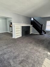 1215 18th Ave in Rock Island, IL - Foto de edificio - Building Photo