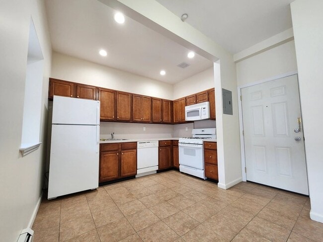 property at 364 Huntington Ave