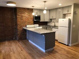 24 Bradford St in Boston, MA - Building Photo