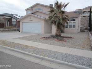 6588 Dakota Ridge Dr in El Paso, TX - Building Photo - Building Photo