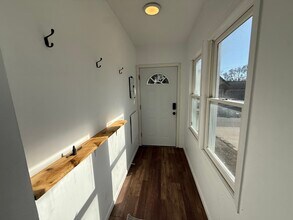 1423 12th Ave NE in Minneapolis, MN - Building Photo - Building Photo