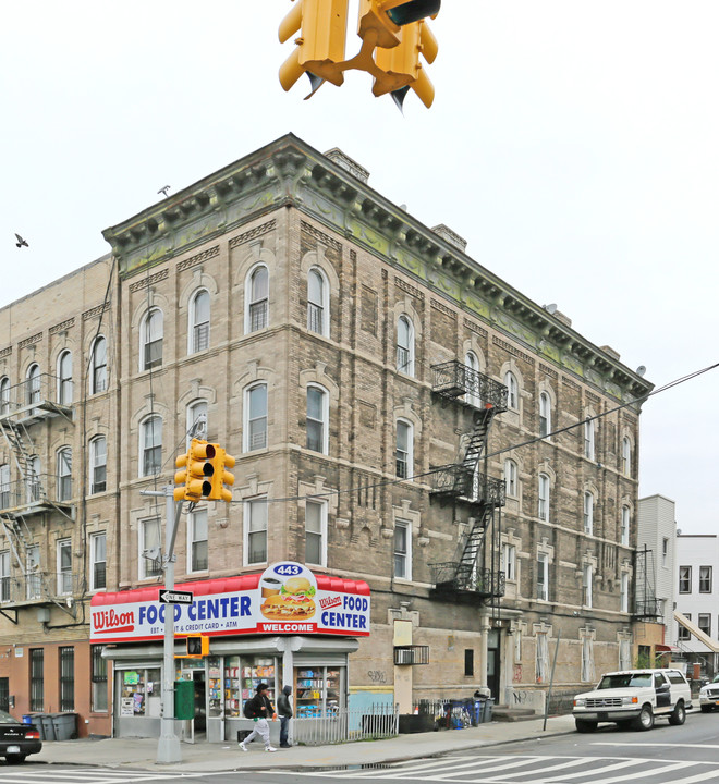 443 Wilson Ave in Brooklyn, NY - Building Photo