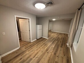 1522 Main St, Unit 3 in Elwood, IN - Building Photo - Building Photo