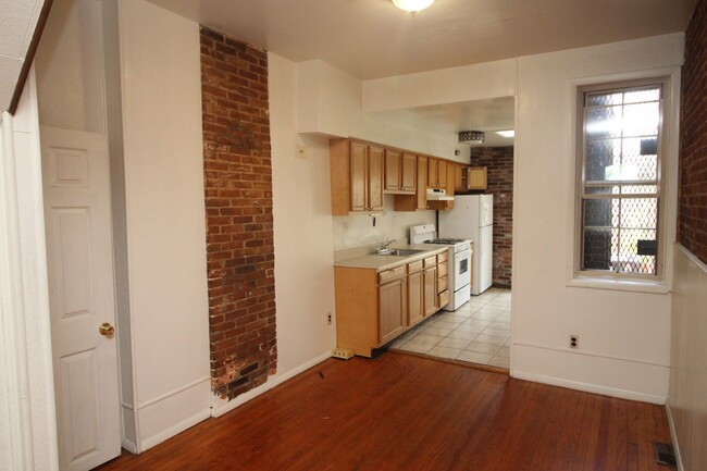 415 Druid Hill Ave in Baltimore, MD - Building Photo - Building Photo