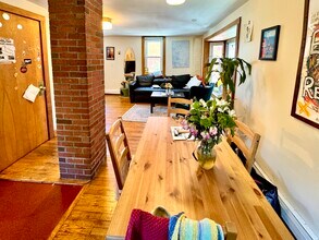 2 Inman Pl, Unit 2 in Cambridge, MA - Foto de edificio - Building Photo