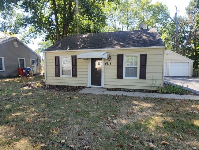 property at 5215 N Glen Elm Dr