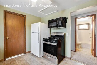 99 Bellwood Ave in West Seneca, NY - Building Photo - Building Photo