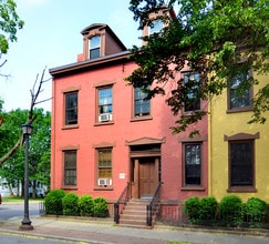 Historic Pastures Mansions in Albany, NY - Building Photo - Building Photo