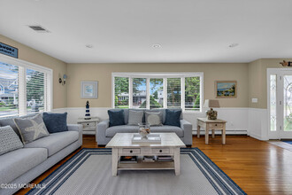 218 3rd Ave in Belmar, NJ - Building Photo - Building Photo