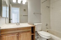 7611 Cambridge St photo'