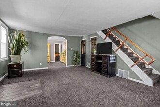 809 Millwood Rd in Philadelphia, PA - Building Photo - Building Photo