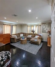 2317 S Harcourt Ave in Los Angeles, CA - Building Photo - Building Photo