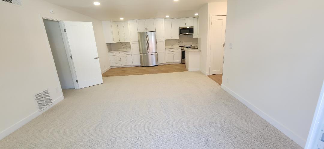 2511 W Sunflower Ave, Unit P6 in Santa Ana, CA - Foto de edificio