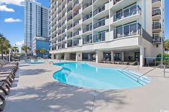2300 N Ocean Blvd in Myrtle Beach, SC - Building Photo - Building Photo