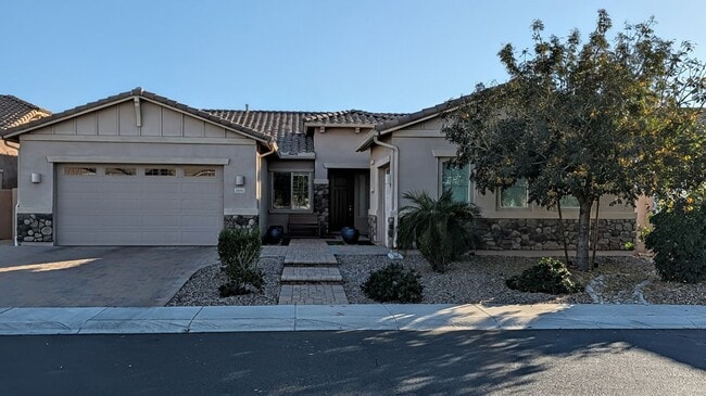 property at 3551 E Dogwood Dr