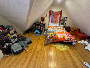 1 Woodstock Ave, Unit 1 in Boston, MA - Building Photo - Building Photo