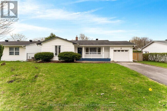 2156 Fillmore Crescent in Ottawa, ON - Building Photo - Building Photo