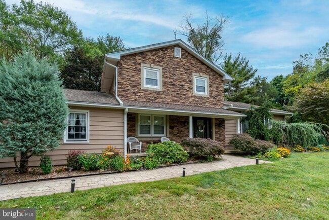 property at 230 Jacobs Creek Rd