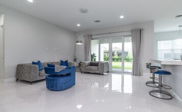 15145 Cameo Ct in Westlake, FL - Building Photo - Building Photo