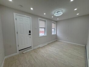 59 Lafayette St-Unit -G in Jersey City, NJ - Building Photo - Building Photo