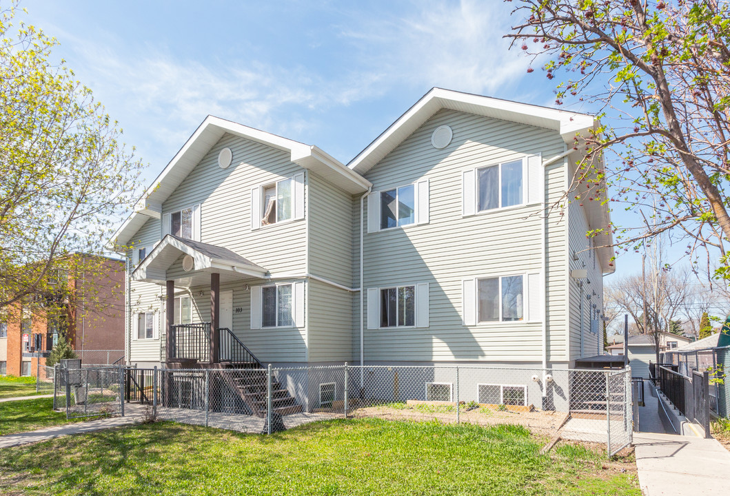 12334 82nd St NW in Edmonton, AB - Building Photo