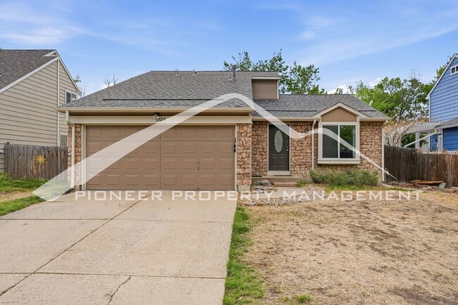property at 1729 Tulip St