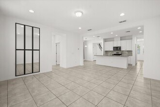 14154 Shocklach Dr in Winter Garden, FL - Building Photo - Building Photo