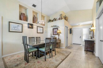 2730 Linkside Dr in Wellington, FL - Building Photo - Building Photo