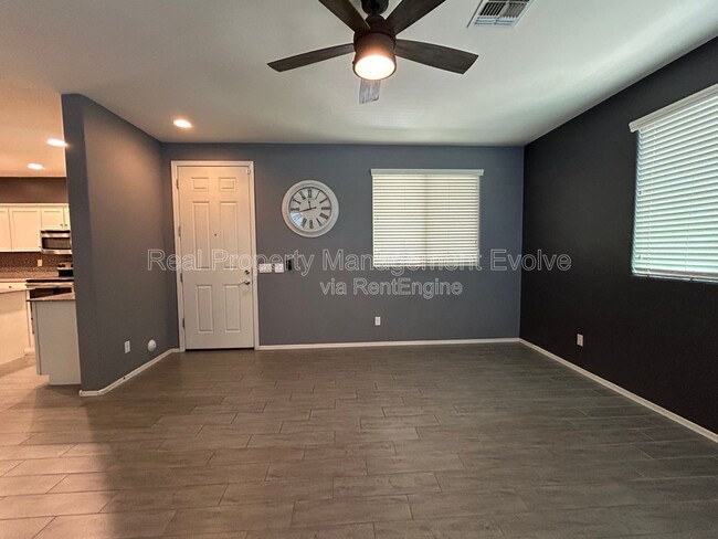 2632 N 73rd Glen in Phoenix, AZ - Building Photo - Building Photo