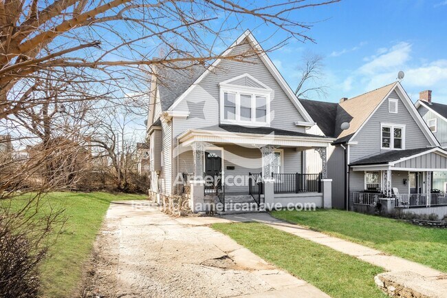 625 Freeman Ave in Kansas City, KS - Foto de edificio - Building Photo