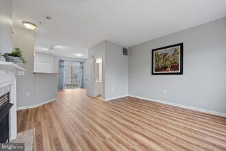 556 Rhapsody Ct in Cockeysville, MD - Building Photo - Building Photo