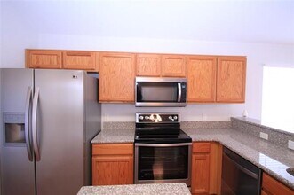 824 Dixon Ln in Denton, TX - Building Photo - Building Photo