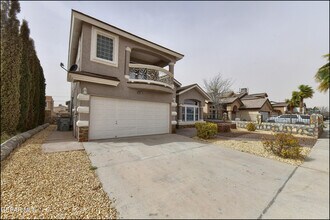 3057 Tierra Mina Dr in El Paso, TX - Building Photo - Building Photo