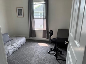 1201 Marshall St in Manitowoc, WI - Foto de edificio - Building Photo