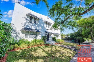 893 NE 81st St in Miami, FL - Building Photo - Building Photo