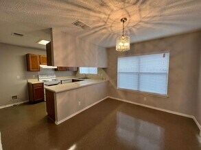 7534 Longing Trail in San Antonio, TX - Building Photo - Building Photo