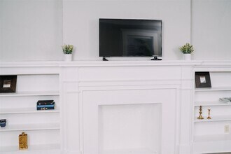 1406 NW 19th St-Unit -N/A in Oklahoma City, OK - Building Photo - Building Photo