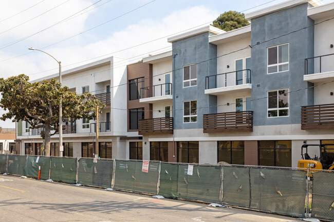 Bloom Magnolia in Long Beach, CA - Building Photo - Building Photo