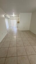 1251 SE 28th Ct in Homestead, FL - Building Photo - Building Photo