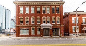 400 W Church Ave in Knoxville, TN - Building Photo
