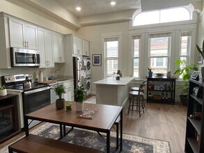 9 Mt Vernon St in Winchester, MA - Building Photo - Building Photo