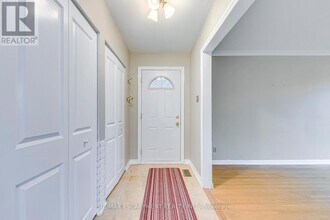 664 Geneva Park Dr in Burlington, ON - Building Photo - Building Photo