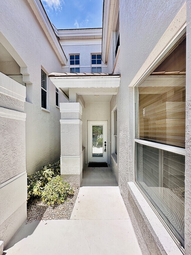 25216 Pelican Creek Cir in Bonita Springs, FL - Building Photo - Building Photo