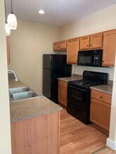 1037 16th Ave N in Nashville, TN - Foto de edificio - Building Photo