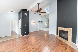 2282 Gemini St in Houston, TX - Building Photo - Building Photo