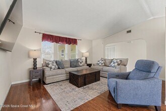 1820 Zaminder St NW in Palm Bay, FL - Building Photo - Building Photo